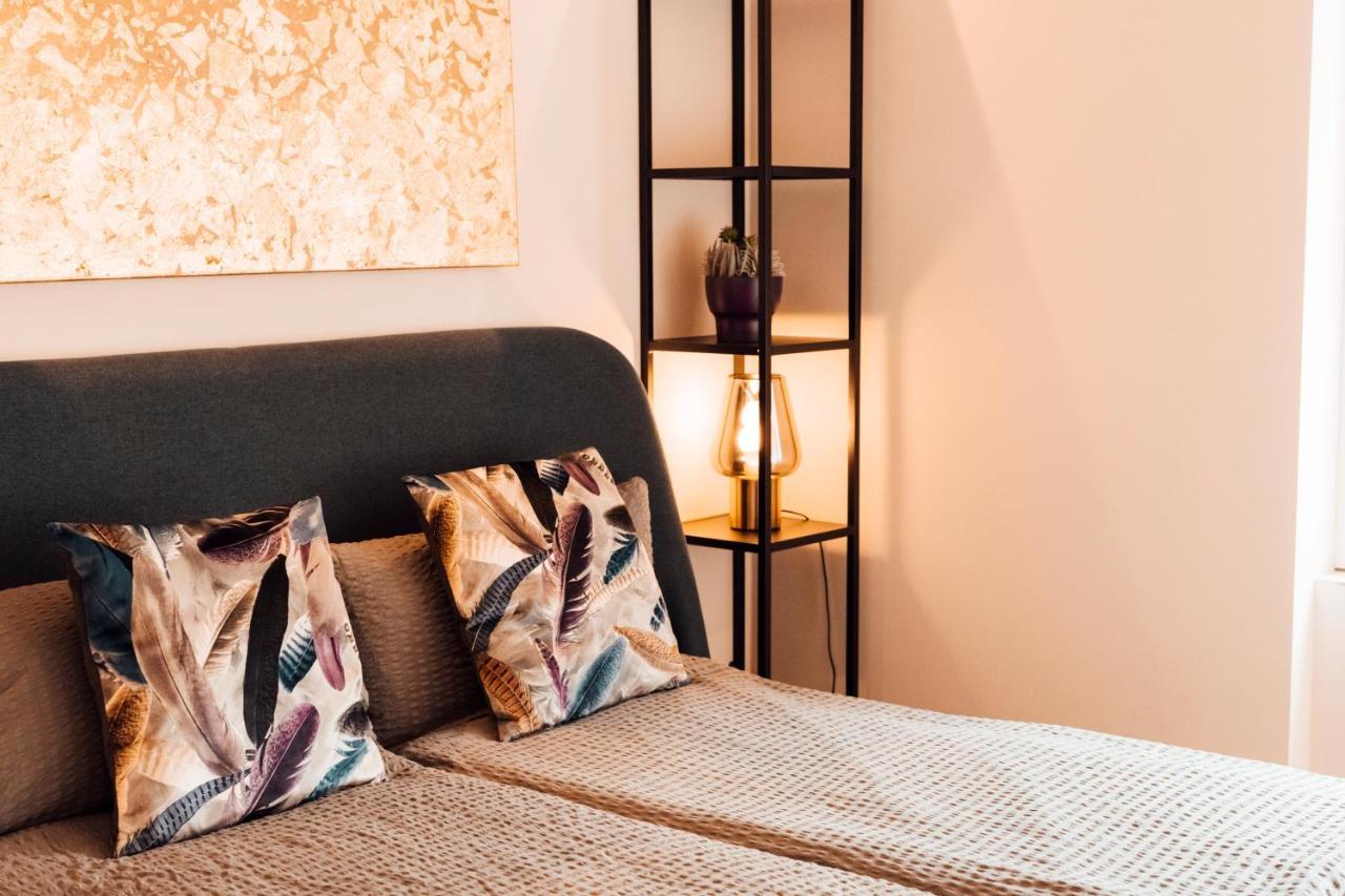Stay At Smilla - Boutique Apartments Mit Kueche - Parken - Klima - Netflix - Waschmaschine Вісбаден Екстер'єр фото